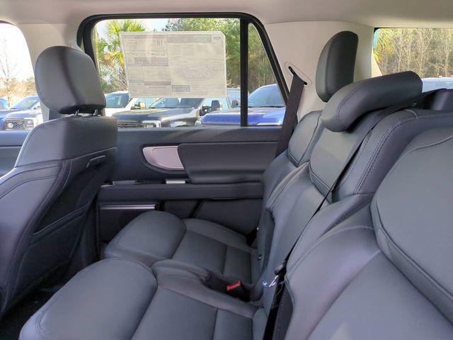new 2026 Ford Expedition car, priced at $71,606