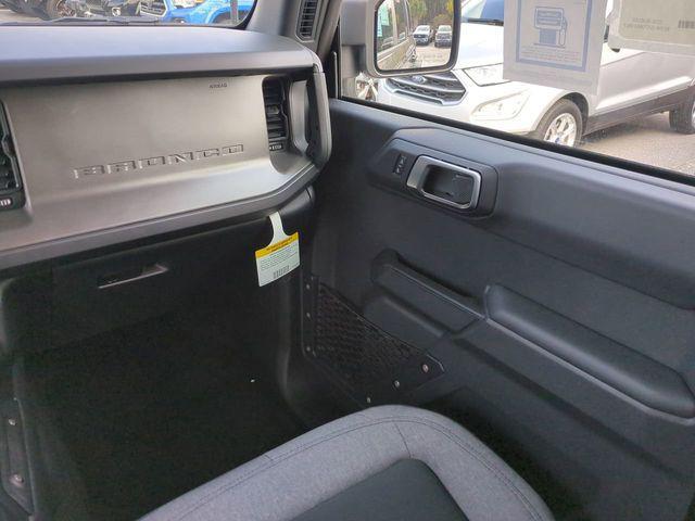 new 2025 Ford Bronco car, priced at $52,014