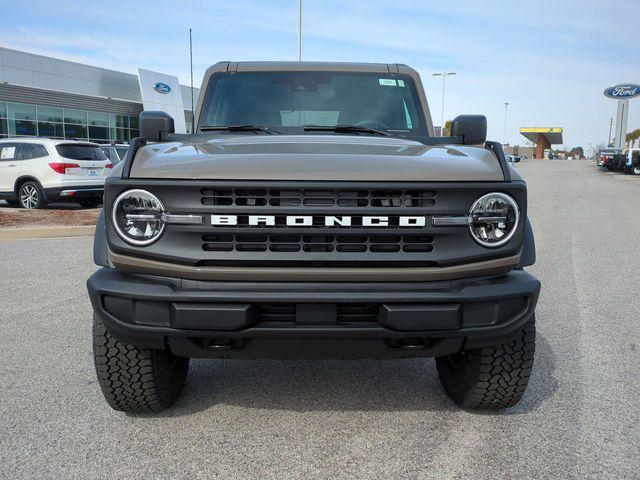 new 2025 Ford Bronco car, priced at $52,014