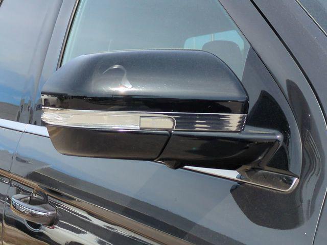 used 2022 Lincoln Navigator car, priced at $59,650