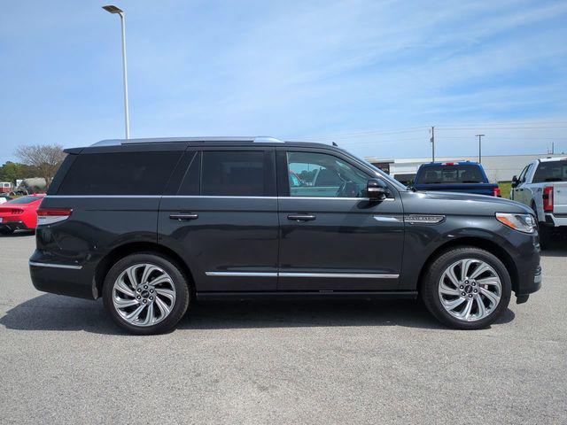 used 2022 Lincoln Navigator car, priced at $59,650