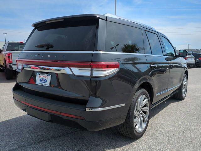 used 2022 Lincoln Navigator car, priced at $59,650