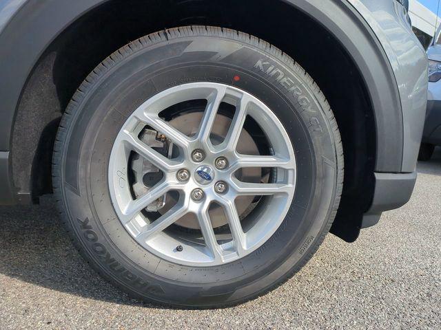 new 2026 Ford Explorer car, priced at $40,613