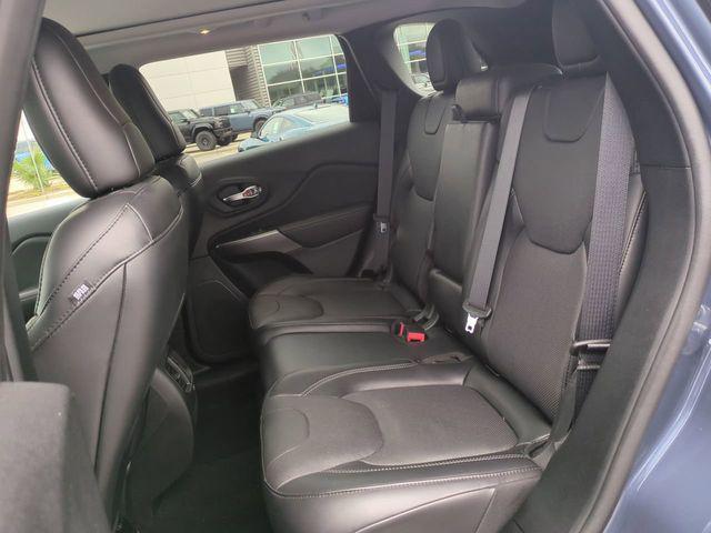 used 2021 Jeep Cherokee car, priced at $19,660