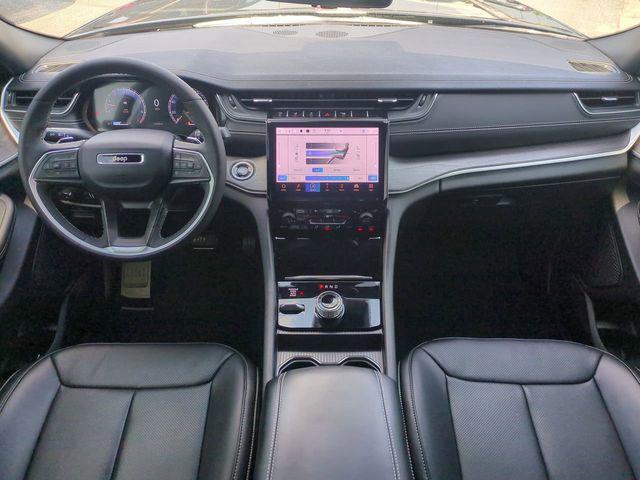 used 2024 Jeep Grand Cherokee car, priced at $38,985