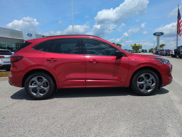 used 2023 Ford Escape car, priced at $23,325