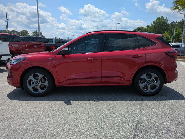 used 2023 Ford Escape car, priced at $23,325