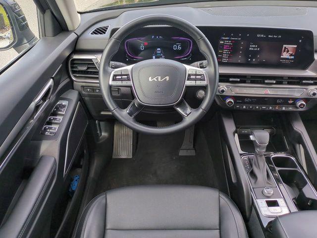 used 2024 Kia Telluride car, priced at $31,895