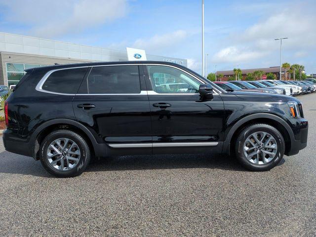 used 2024 Kia Telluride car, priced at $31,895