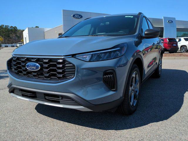 new 2026 Ford Escape car, priced at $30,376
