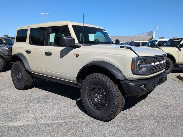 new 2025 Ford Bronco car, priced at $60,567