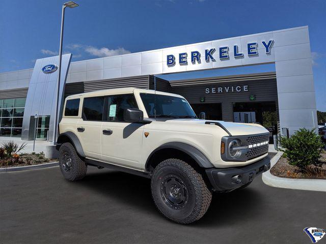 new 2025 Ford Bronco car, priced at $60,567