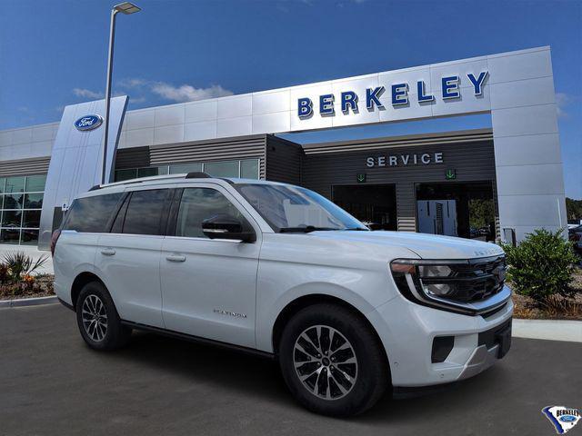 used 2025 Ford Expedition car, priced at $68,305