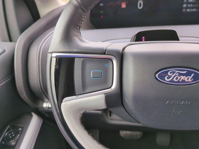 used 2025 Ford Expedition car, priced at $71,895