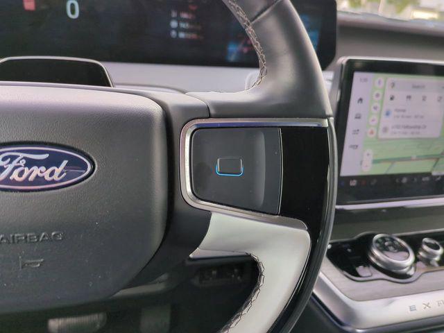 used 2025 Ford Expedition car, priced at $71,895