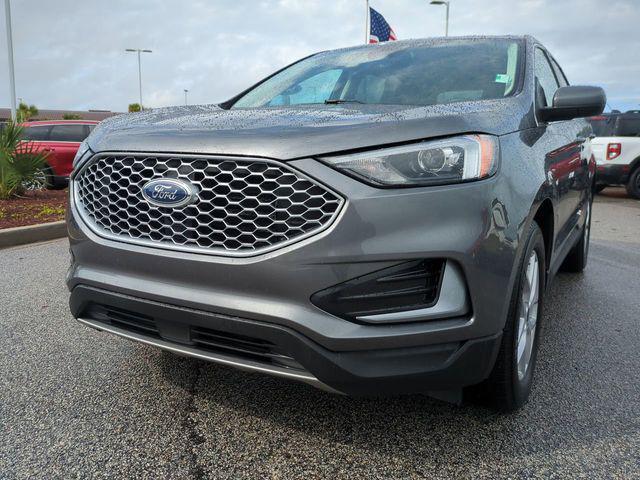 used 2024 Ford Edge car, priced at $28,789