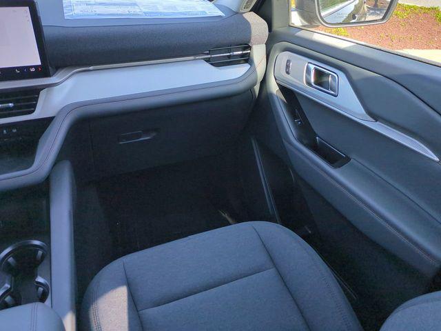 new 2026 Ford Explorer car, priced at $39,822