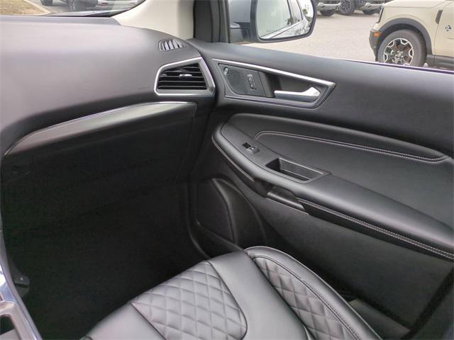 used 2024 Ford Edge car, priced at $29,695