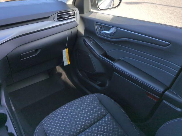 new 2026 Ford Escape car, priced at $34,889