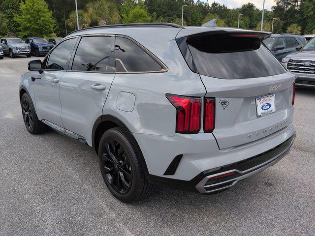 used 2022 Kia Sorento car, priced at $24,895