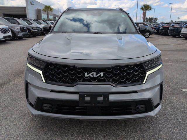 used 2022 Kia Sorento car, priced at $24,895