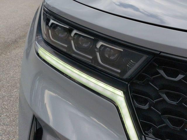 used 2022 Kia Sorento car, priced at $24,895