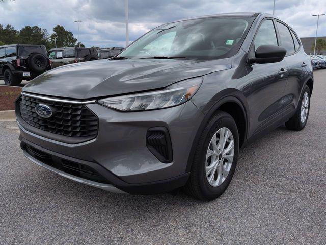 used 2025 Ford Escape car, priced at $24,994