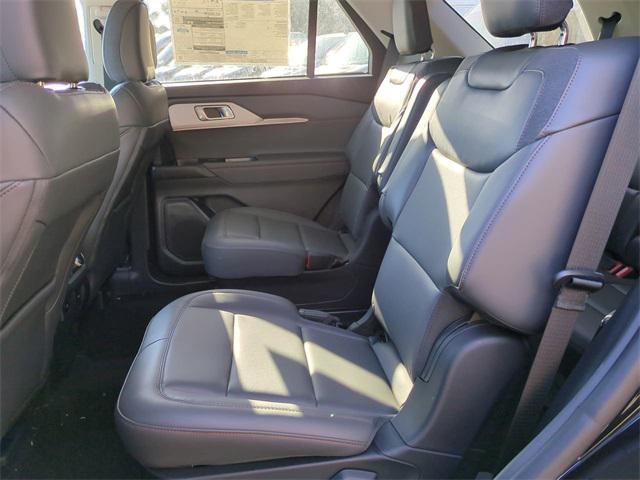 new 2025 Ford Explorer car, priced at $36,157