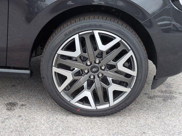 new 2026 Ford Expedition Max car, priced at $91,946