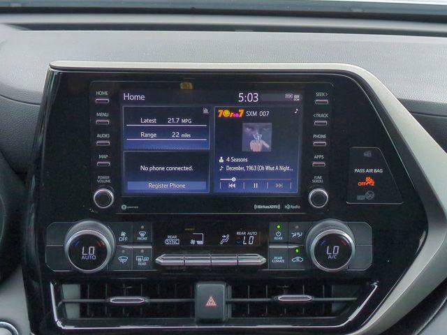 used 2022 Toyota Highlander car, priced at $28,795