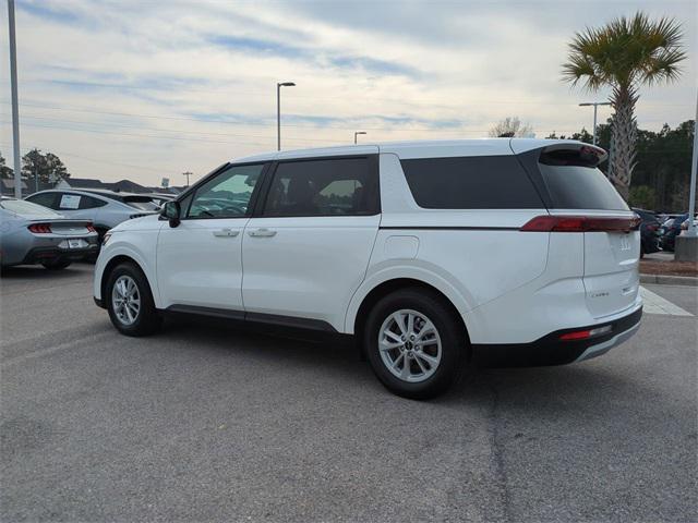 used 2023 Kia Carnival car, priced at $25,789