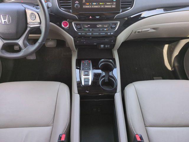 used 2020 Honda Pilot car, priced at $25,895