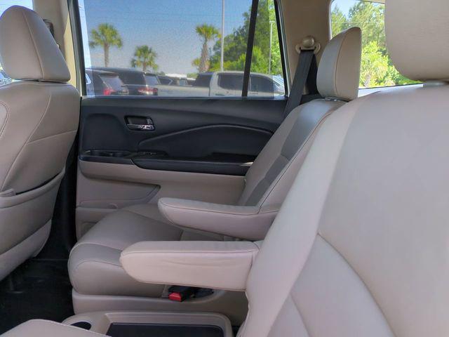 used 2020 Honda Pilot car, priced at $25,895
