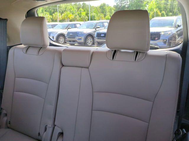 used 2020 Honda Pilot car, priced at $25,895