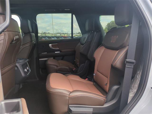 new 2025 Ford Expedition car, priced at $84,701
