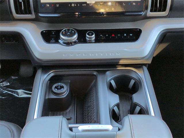 new 2025 Ford Expedition car, priced at $66,511