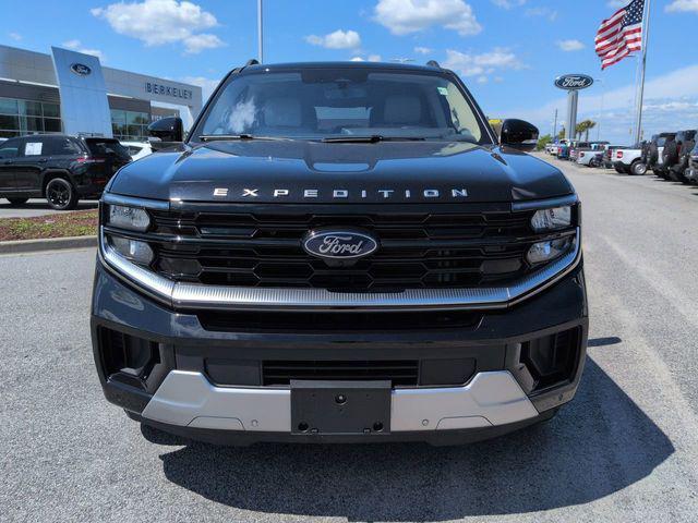 used 2025 Ford Expedition car, priced at $68,985