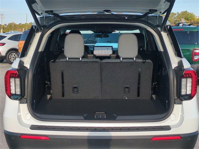 new 2026 Ford Explorer car, priced at $41,645