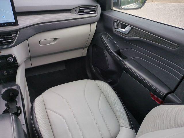 used 2025 Ford Escape PHEV car, priced at $27,899
