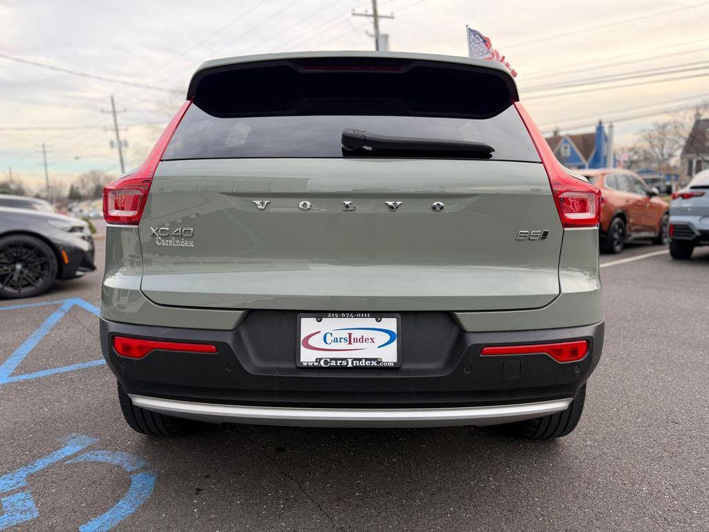 used 2023 Volvo XC40 car, priced at $21,999