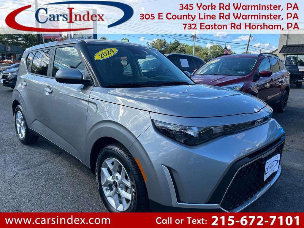 used 2024 Kia Soul car, priced at $18,999
