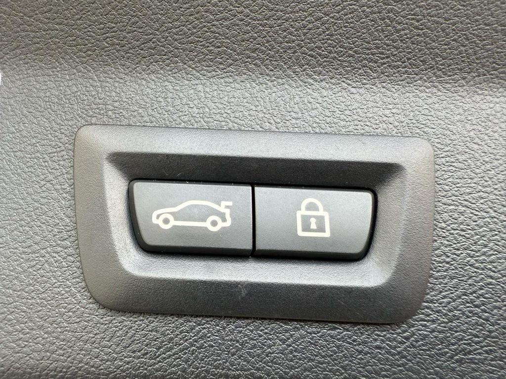 2022 Alpine White BMW X3