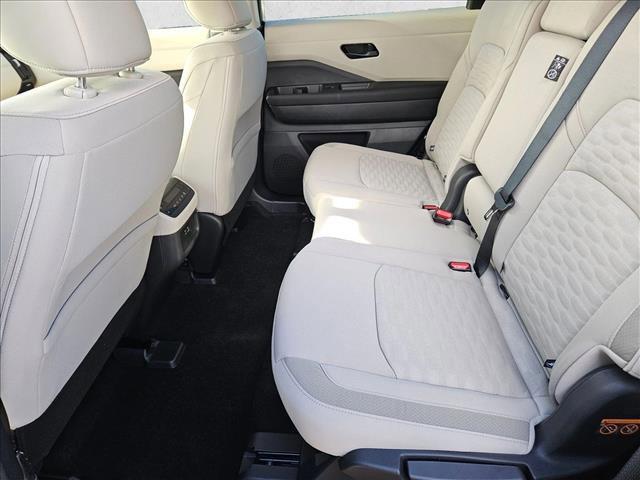 new 2025 Nissan Pathfinder car, priced at $31,890