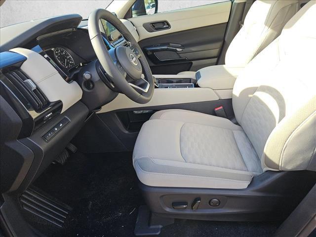 new 2025 Nissan Pathfinder car, priced at $31,890
