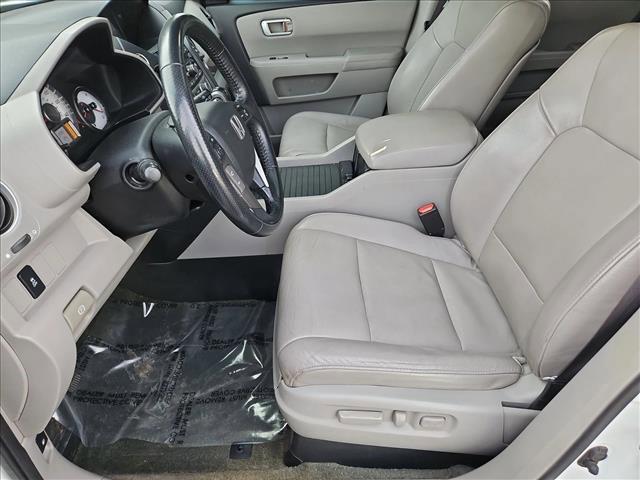 used 2014 Honda Pilot car, priced at $12,995