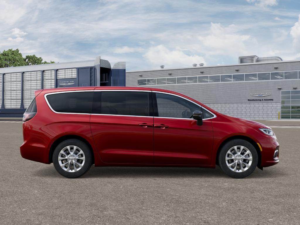 new 2026 Chrysler Pacifica car, priced at $46,780