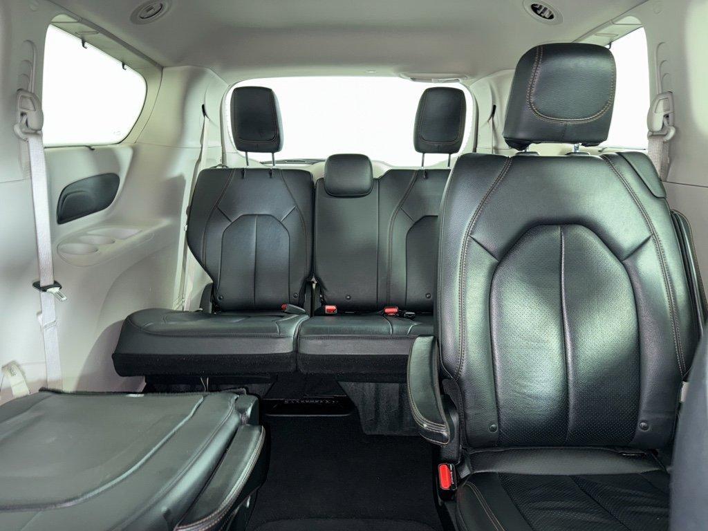 used 2020 Chrysler Pacifica car, priced at $15,667