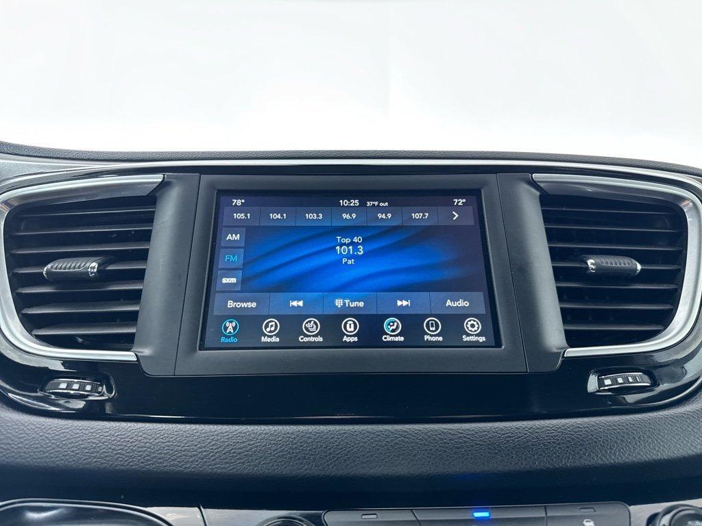 used 2020 Chrysler Pacifica car, priced at $15,667