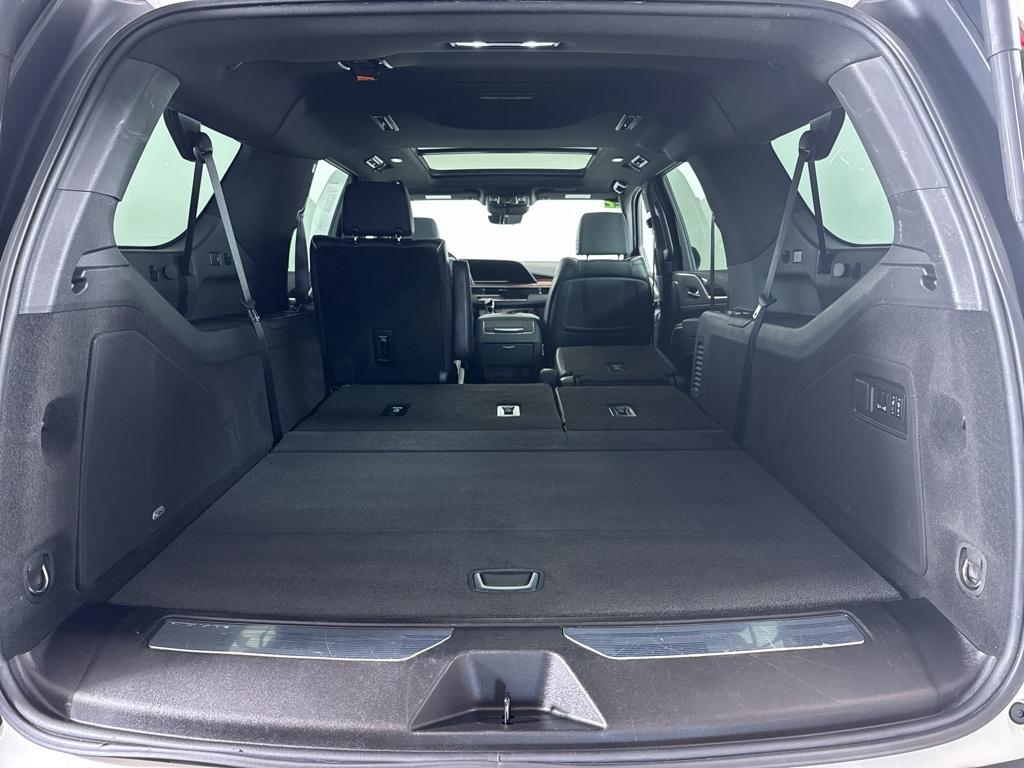 used 2022 Cadillac Escalade ESV car, priced at $65,541