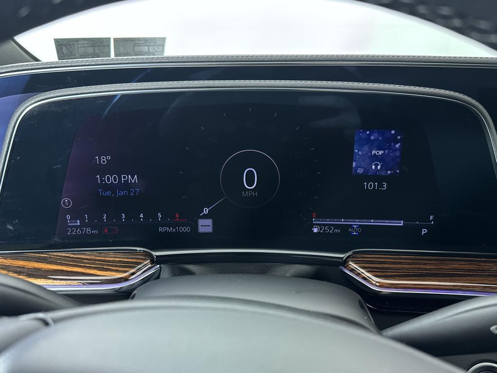 used 2022 Cadillac Escalade ESV car, priced at $65,541